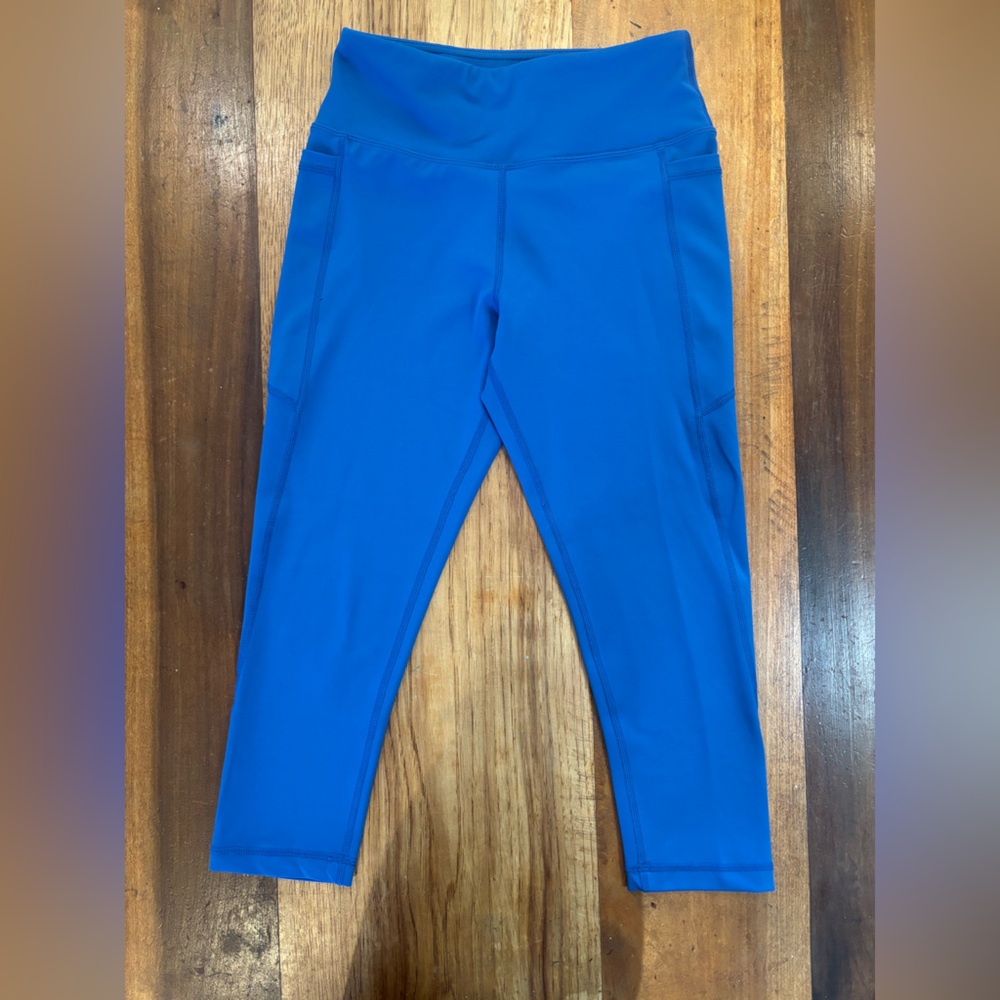 Senita Athletics Mid-Rise Cropped Supportive Compression Leggings Blue XS Pocket